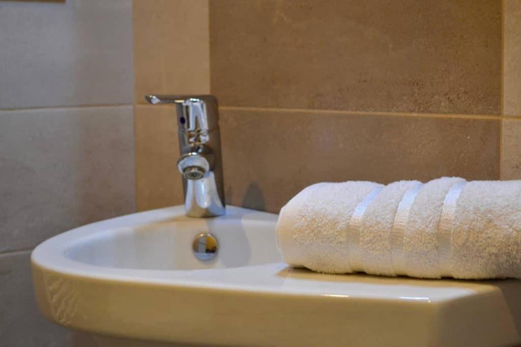 Zsizelle Rezidence Apartment บราชอฟ ภายนอก รูปภาพ
